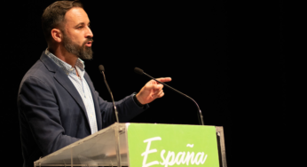 Abascal convoca una gran manifestación por la dimisión de Sánchez