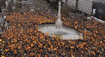 Miles de Españoles se suscriben al periódico anti Sánchez: ÚNETE