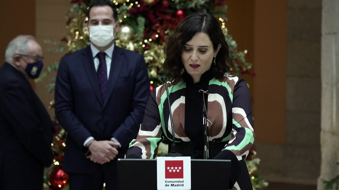 VÍDEO: El discurso de Navidad Ayuso, ‘premiado con medalla de oro’